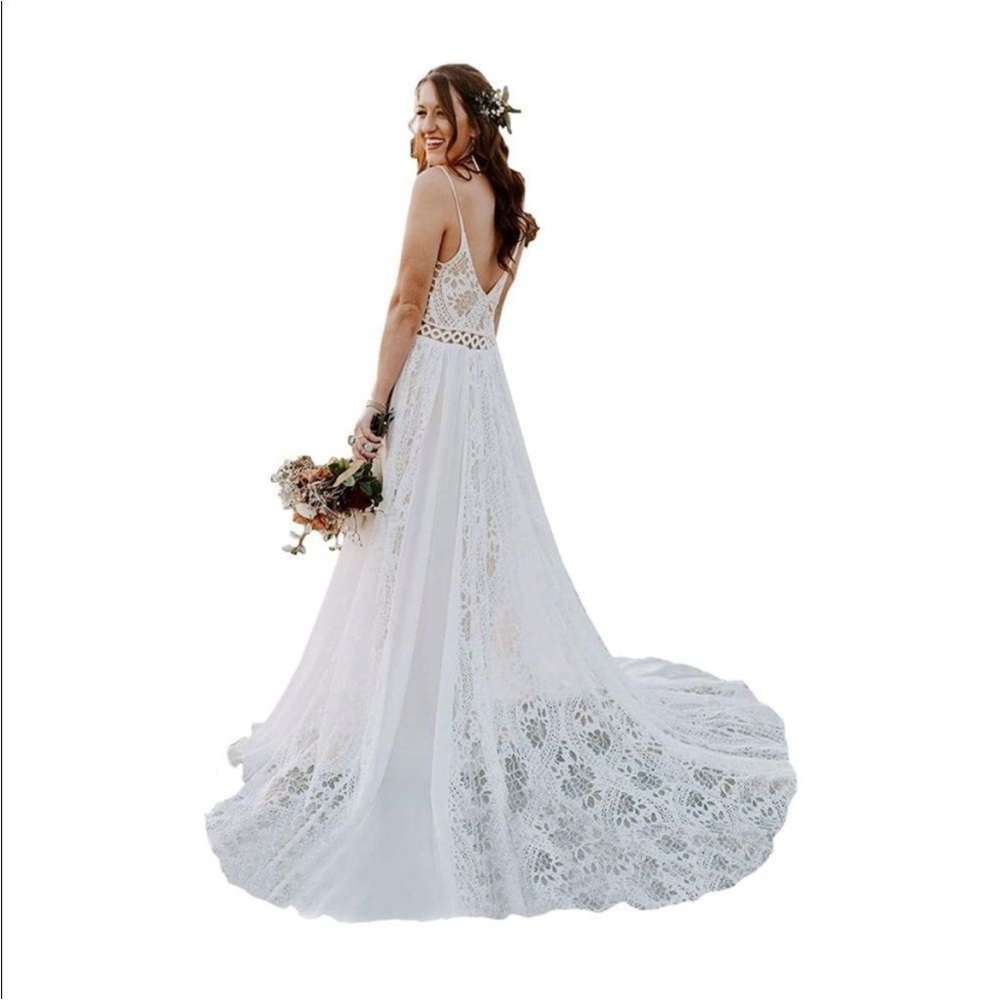 Elegant White Lace Wedding Dress